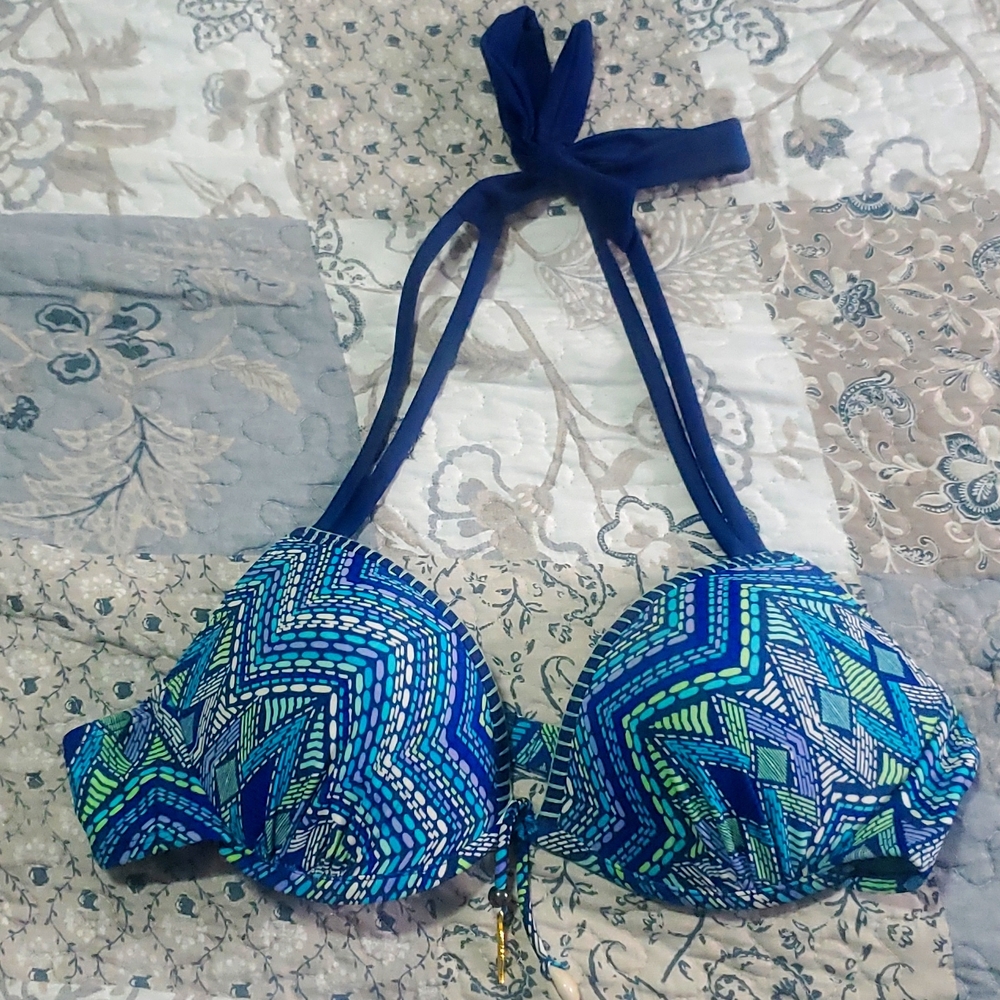 Bikini top